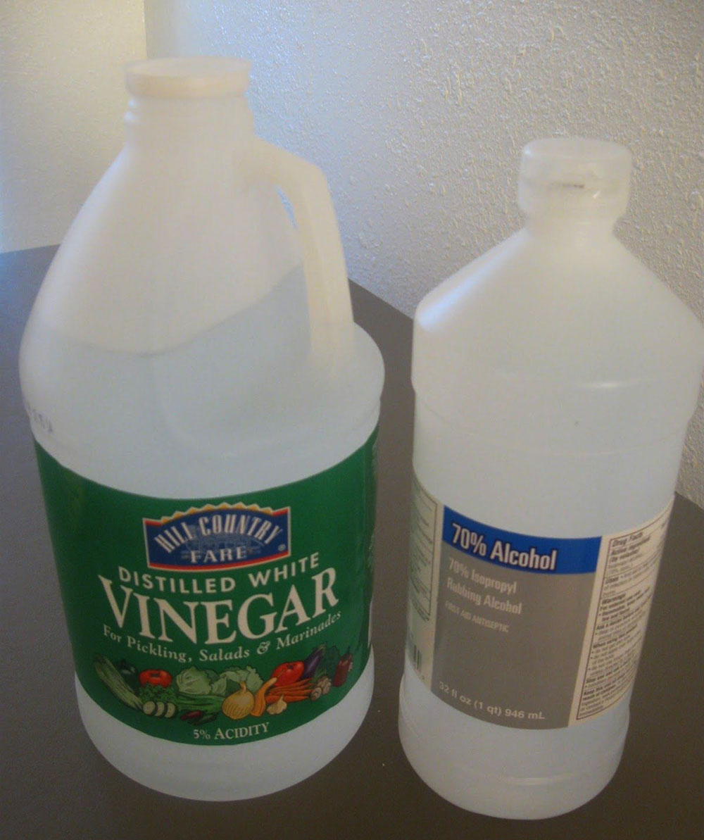 soap vinegar for laminate cleaning