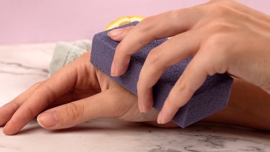 removing glue from your skin using sponge and different liquids-passionthursday.com