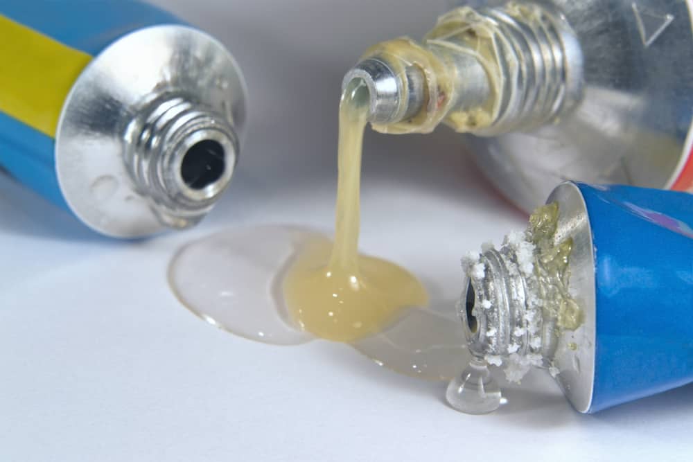 different types of glue for plastic-passionthursday.com